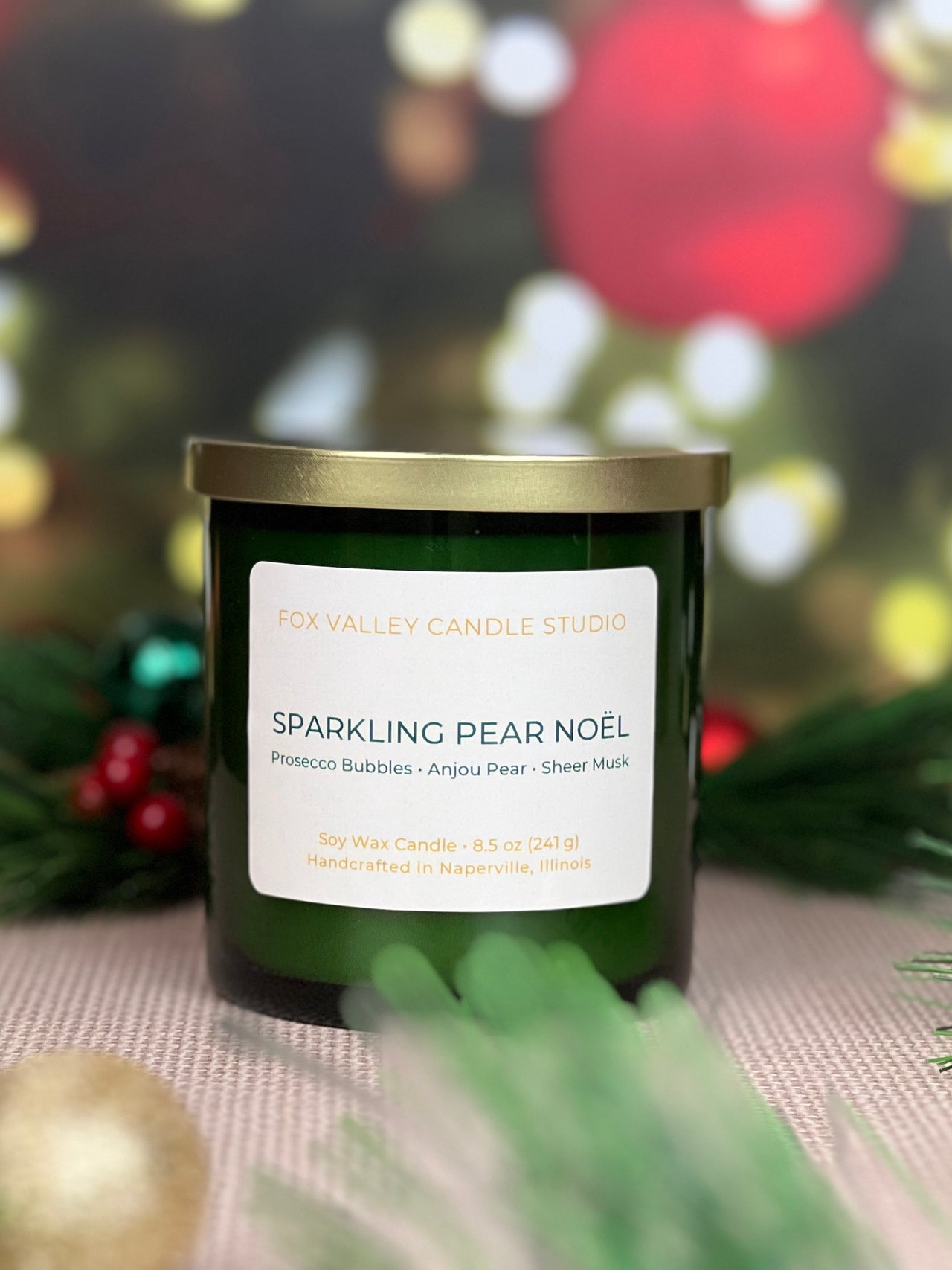 Sparkling Pear Noël 8.5 oz Candle