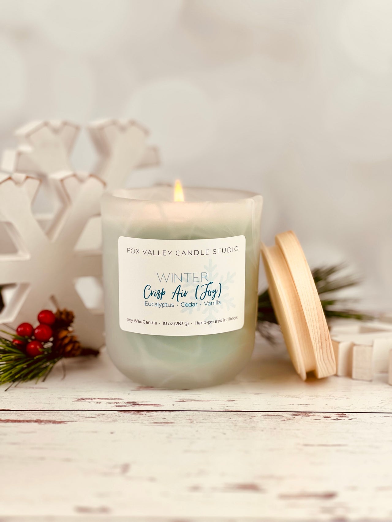 Winter: Crisp Air (Joy) (Eucalyptus • Cedar • Vanilla) 10 oz Candle
